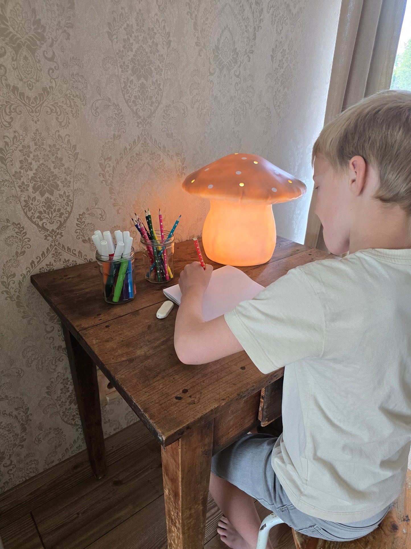 Brocante tafel, met lade