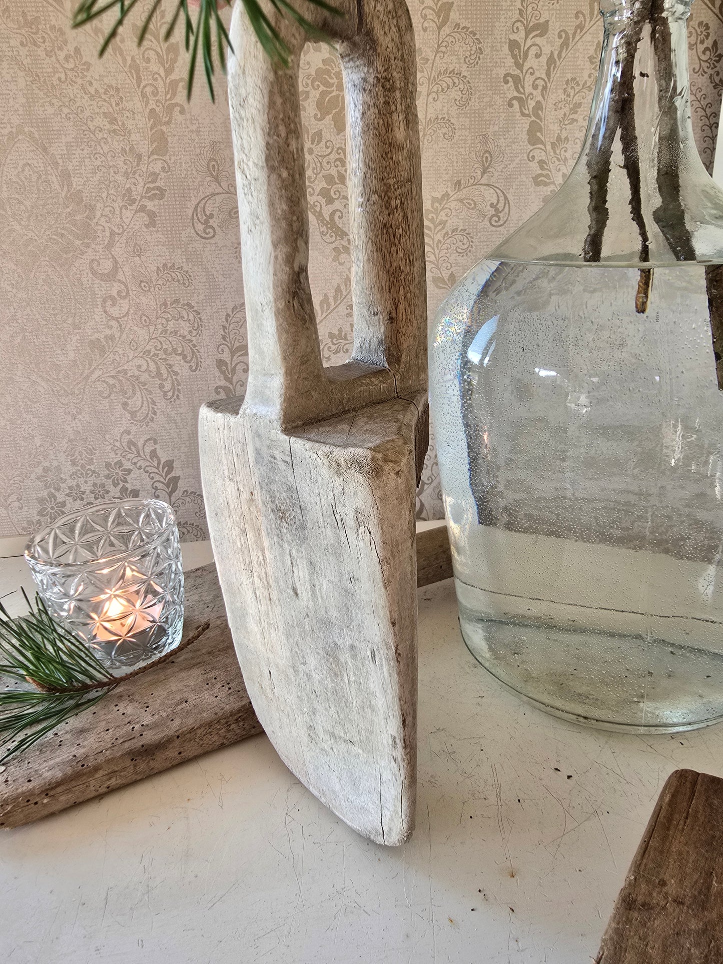 Oude houten wasklopper, dubbel handvat