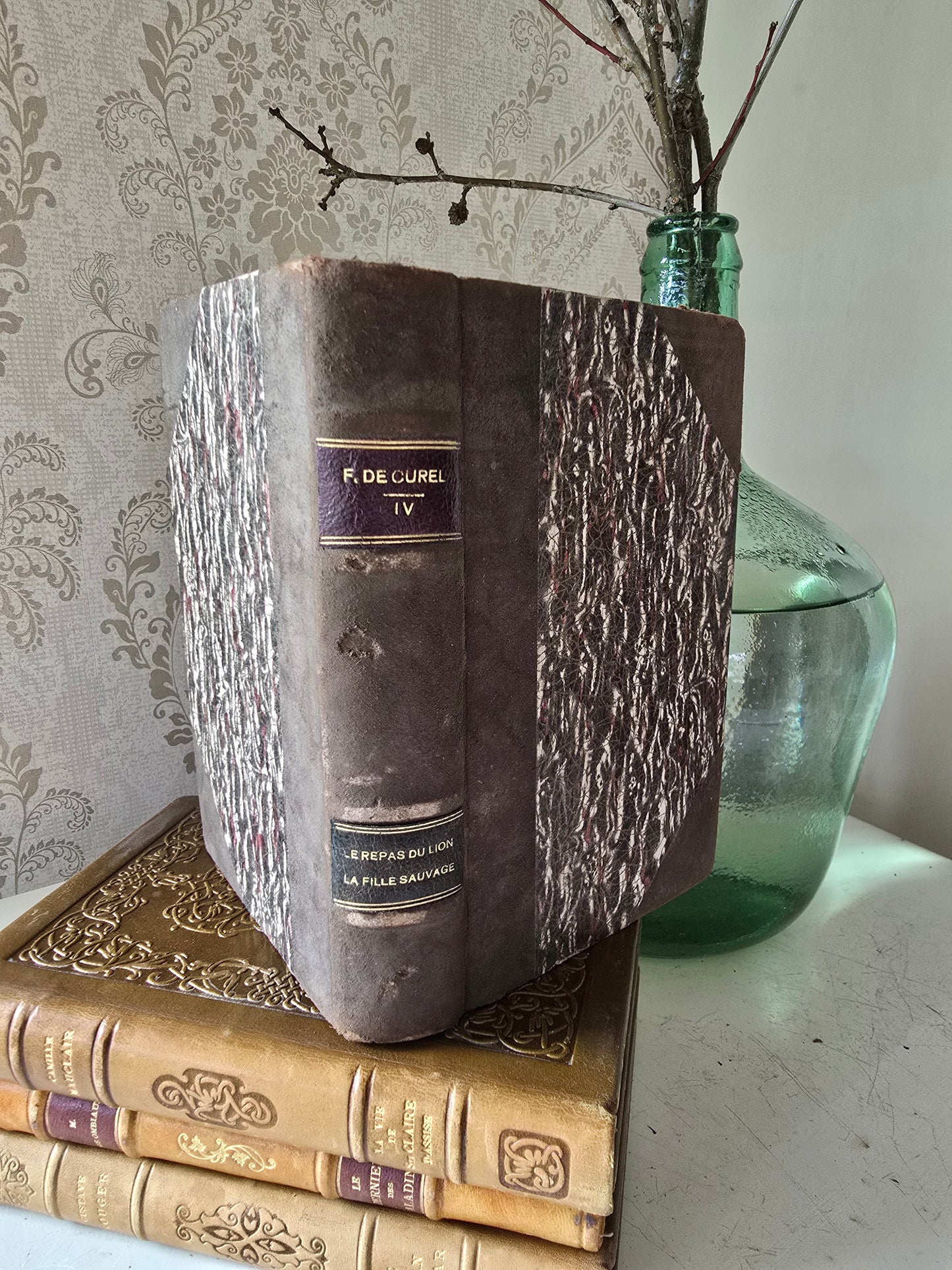 Set antieke Franse boeken, bruin