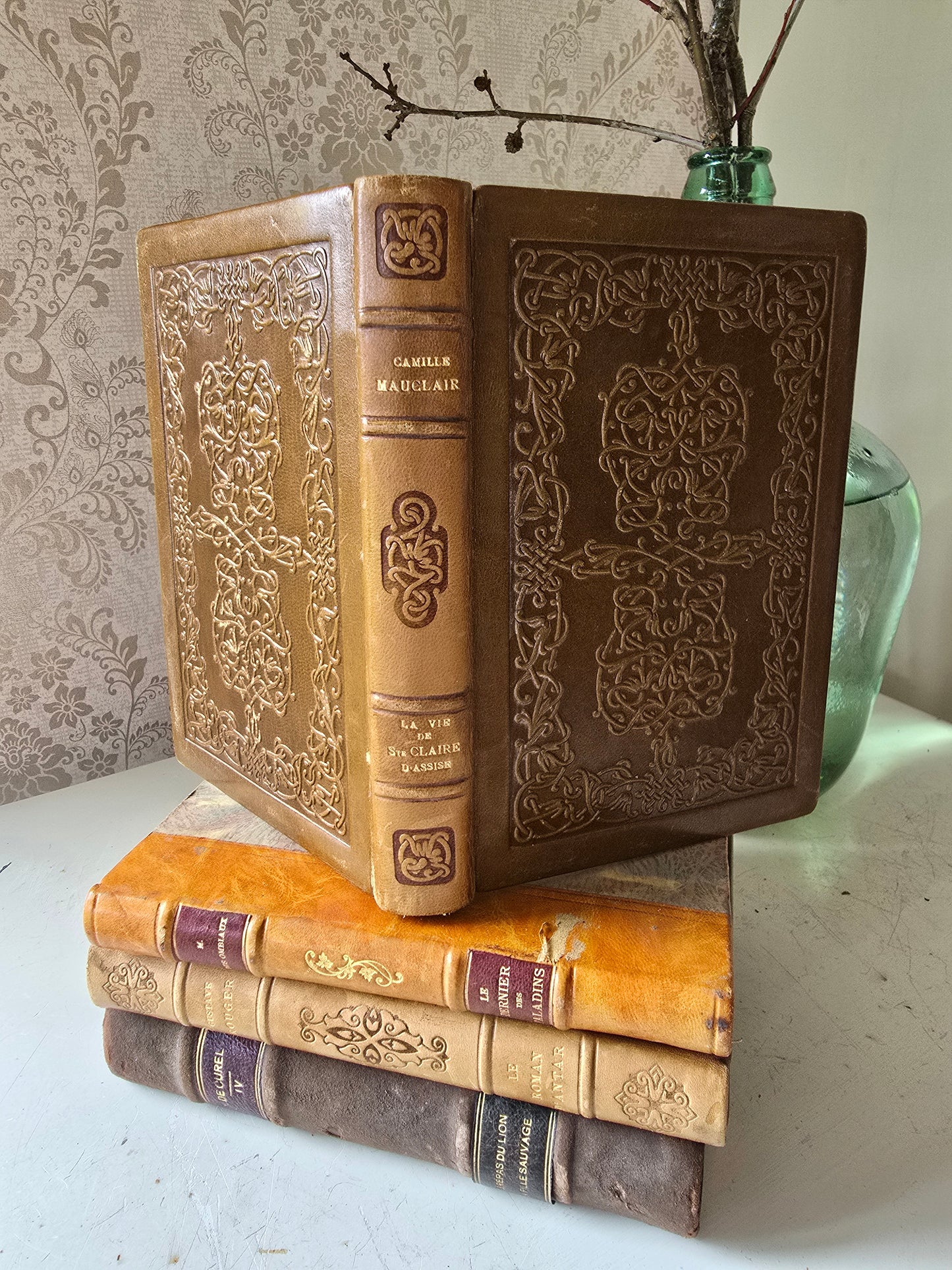 Set antieke Franse boeken, bruin