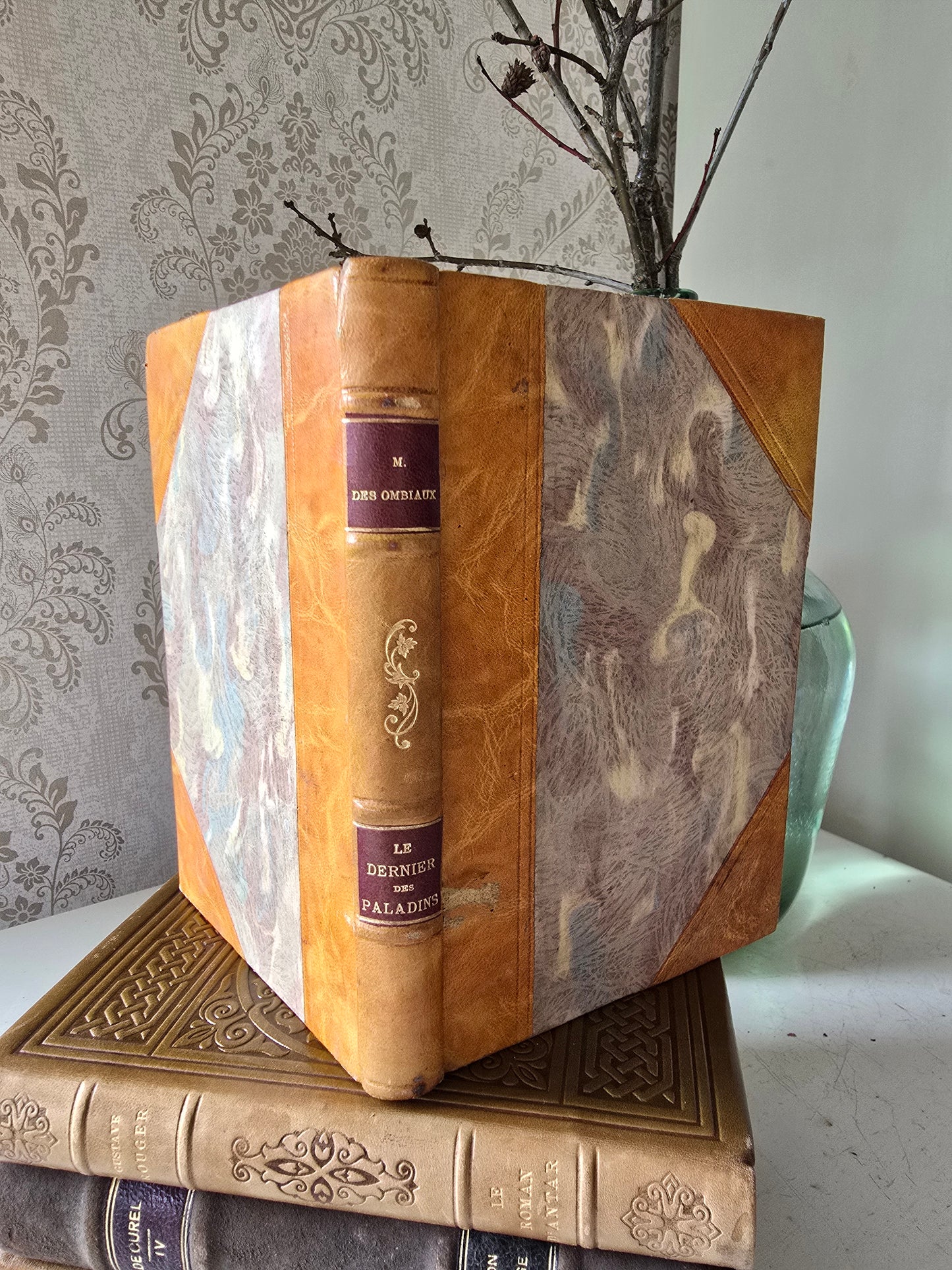 Set antieke Franse boeken, bruin