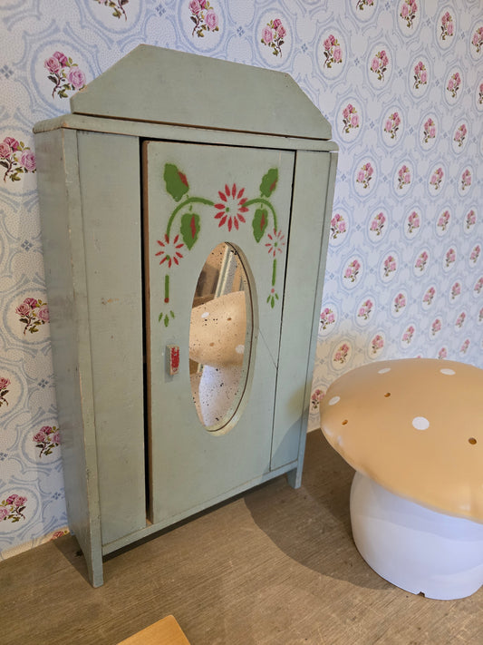 Klein brocante kastje