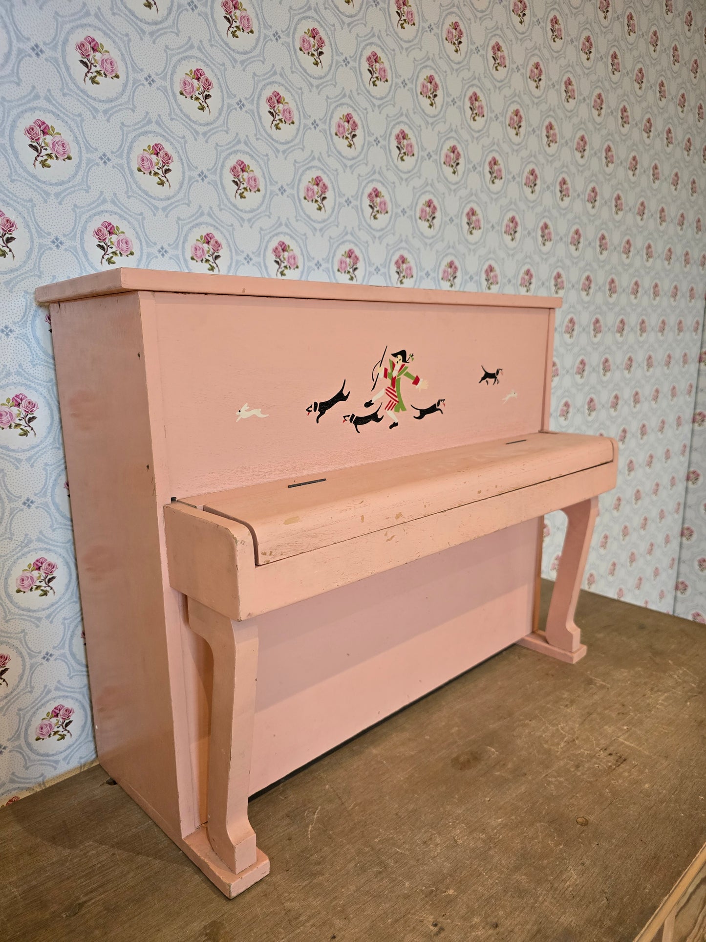 Kleine brocante kinderpiano, oudroze