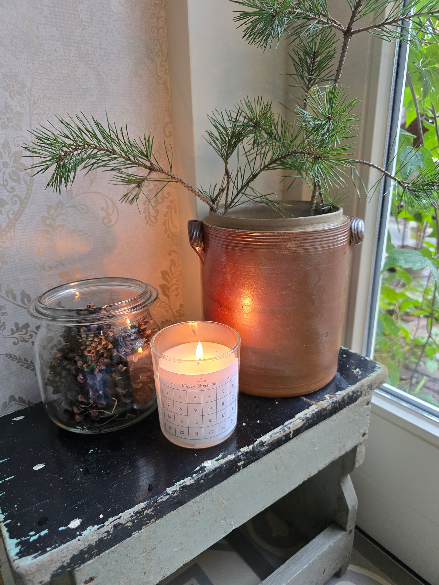 Brocante opstapje, grijs zwart