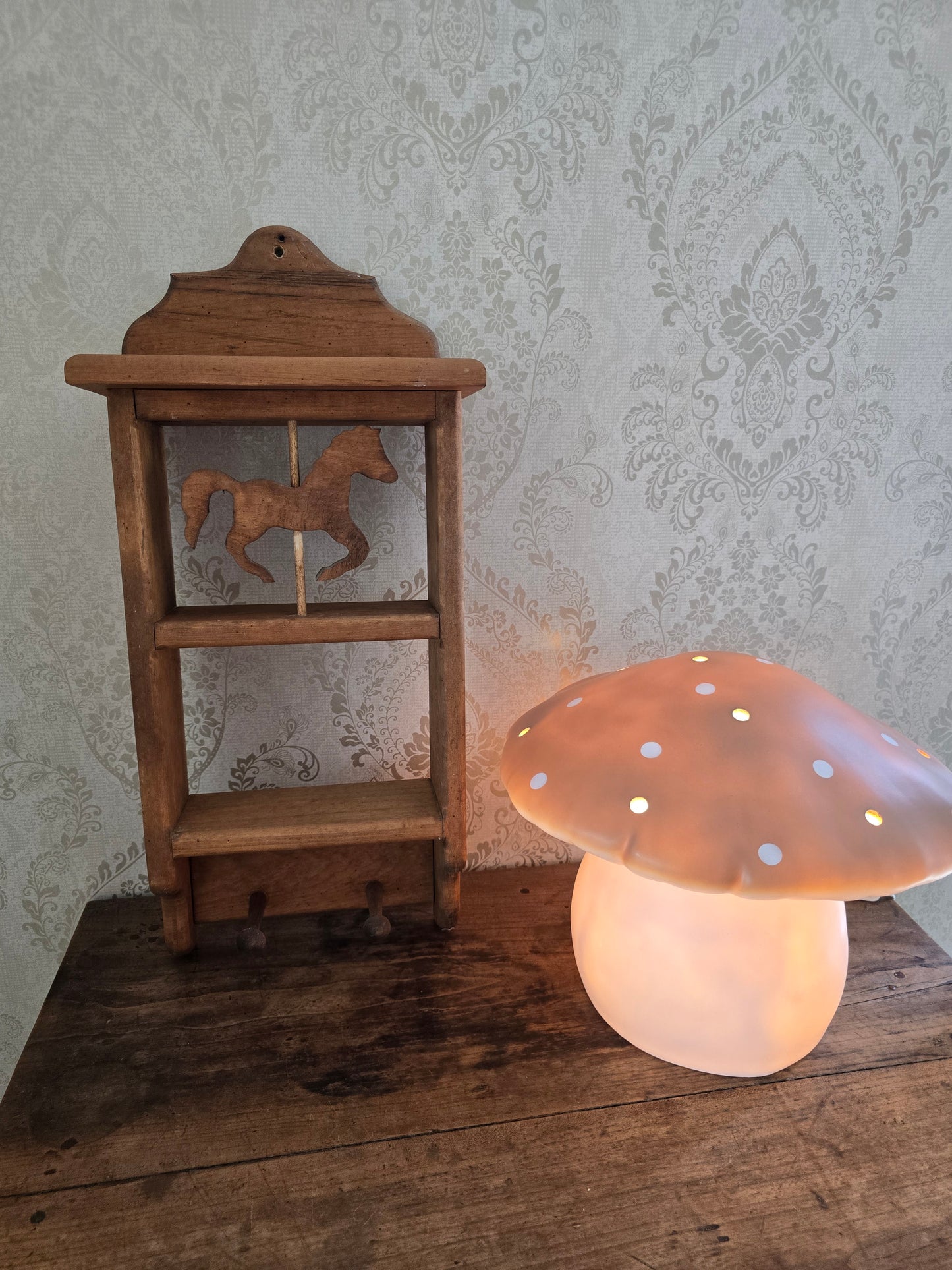 Kapstok, hout met paardje