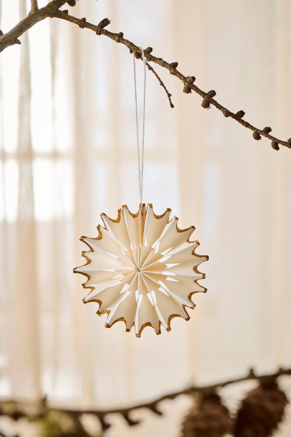 Sneeuwvlok, papier, wit met gouden glitter