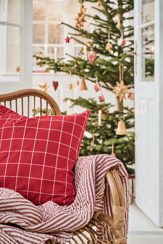 Kussenhoes Silja, rood met grote  ruiten